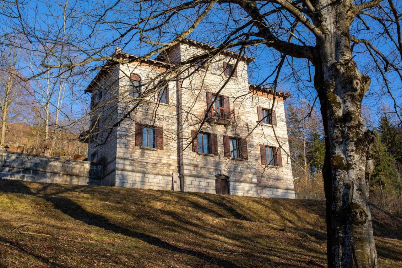 אלה Giulio Mountain B&B מראה חיצוני תמונה